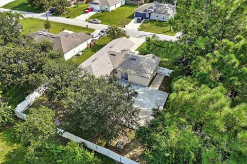 Casa en venta en Palm Coast, Florida, 4 dormitorios, 153.85 m2 № 1915389 - foto 7