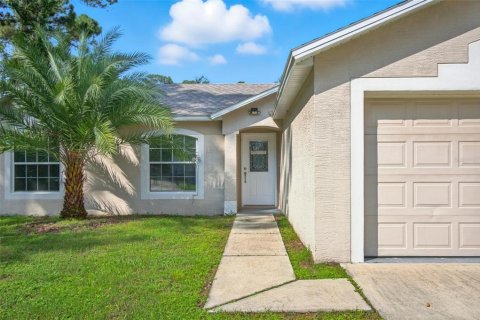 Casa en venta en Palm Coast, Florida, 4 dormitorios, 153.85 m2 № 1915389 - foto 16