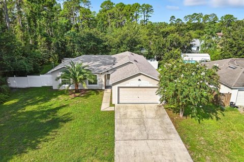 Casa en venta en Palm Coast, Florida, 4 dormitorios, 153.85 m2 № 1915389 - foto 3