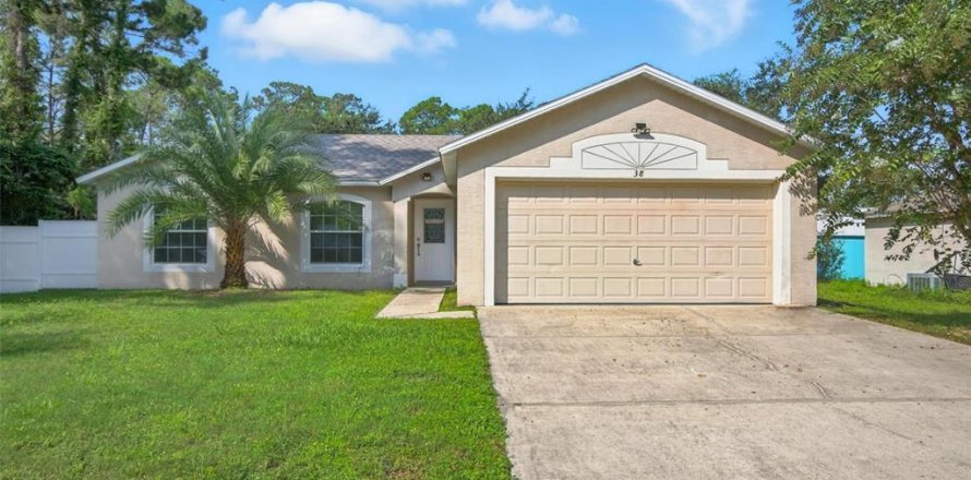 Casa en Palm Coast, Florida 4 dormitorios, 153.85 m2 № 1915389