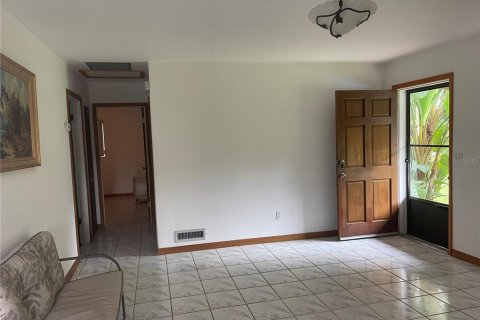 House in Orange City, Florida 2 bedrooms, 83.61 sq.m. № 1368100 - photo 7