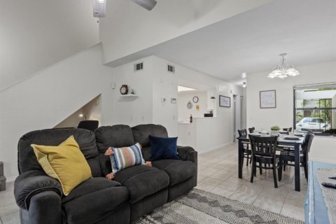 Copropriété à vendre à Gainesville, Floride: 2 chambres, 99.41 m2 № 2097039 - photo 8