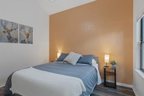 Copropriété à vendre à Gainesville, Floride: 2 chambres, 99.41 m2 № 2097039 - photo 4