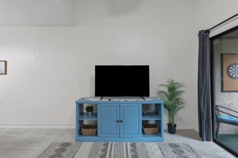 Copropriété à vendre à Gainesville, Floride: 2 chambres, 99.41 m2 № 2097039 - photo 11