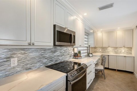 Condominio en venta en Sarasota, Florida, 2 dormitorios, 108.51 m2 № 2224538 - foto 29