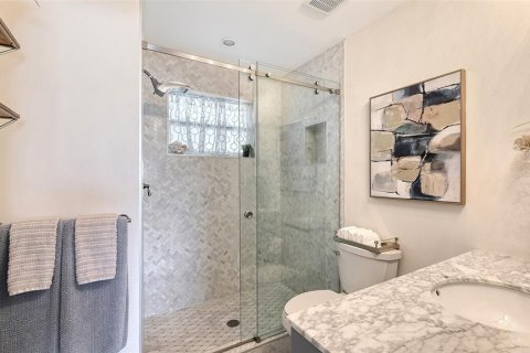 Condominio en venta en Sarasota, Florida, 2 dormitorios, 108.51 m2 № 2224538 - foto 21