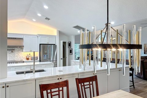 House in Winter Springs, Florida 4 bedrooms, 253.81 sq.m. № 1899639 - photo 18