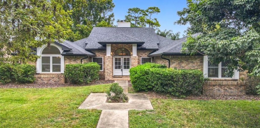 House in Winter Springs, Florida 4 bedrooms, 253.81 sq.m. № 1899639