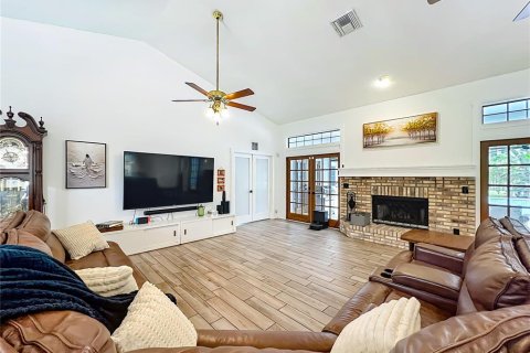 Villa ou maison à vendre à Winter Springs, Floride: 4 chambres, 253.81 m2 № 1899639 - photo 25