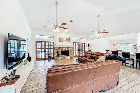 Villa ou maison à vendre à Winter Springs, Floride: 4 chambres, 253.81 m2 № 1899639 - photo 28
