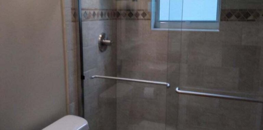 Condominio en Delray Beach, Florida, 2 dormitorios № 1226887