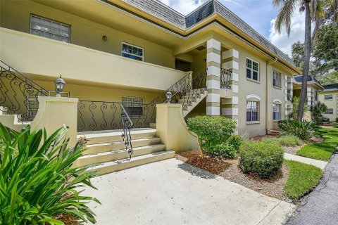 Condominio en venta en Largo, Florida, 2 dormitorios, 118.73 m2 № 1884012 - foto 1