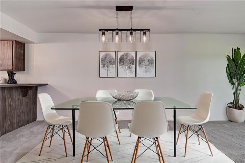 Condominio en venta en Largo, Florida, 2 dormitorios, 118.73 m2 № 1884012 - foto 7