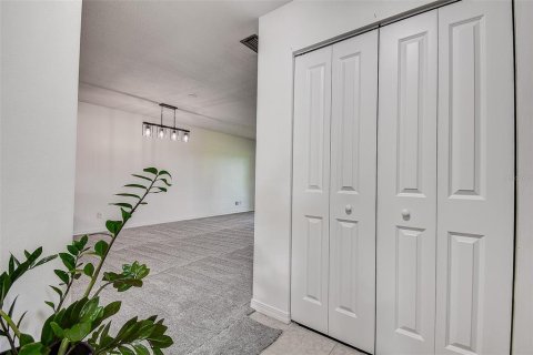 Condominio en venta en Largo, Florida, 2 dormitorios, 118.73 m2 № 1884012 - foto 5