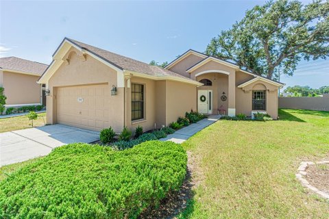 Casa en Hudson, Florida 3 dormitorios, 140.65 m2 № 2320873