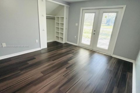 House in Spring Hill, Florida 4 bedrooms № 1882581 - photo 7
