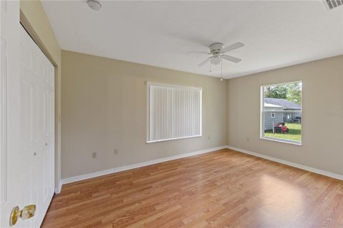 House in Trenton, Florida 2 bedrooms, 125.42 sq.m. № 1720635 - photo 19