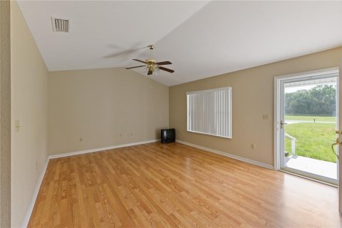 House in Trenton, Florida 2 bedrooms, 125.42 sq.m. № 1720635 - photo 12