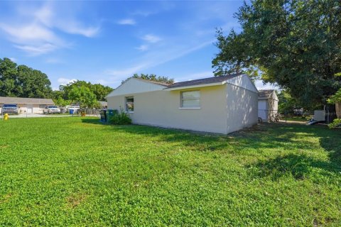 Propiedad comercial en venta en Bradenton, Florida, 6 dormitorios, 185.06 m2 № 2418617 - foto 27