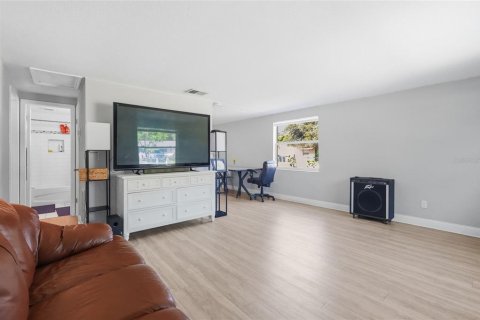 Propiedad comercial en venta en Bradenton, Florida, 6 dormitorios, 185.06 m2 № 2418617 - foto 7