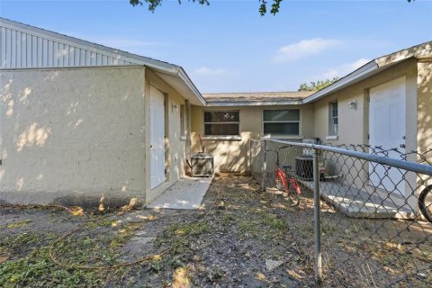 Propiedad comercial en venta en Bradenton, Florida, 6 dormitorios, 185.06 m2 № 2418617 - foto 26