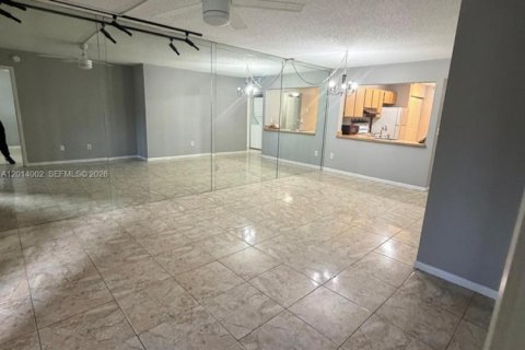 Condo à Miami, Floride, 2 chambres  № 2085630