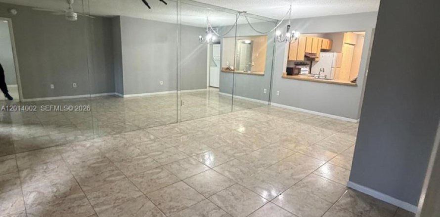 Condominio en Miami, Florida, 2 dormitorios  № 2085630