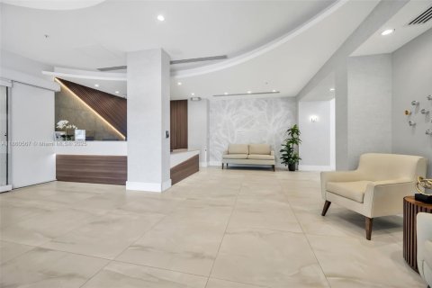 Condominio en venta en Hollywood, Florida, 1 dormitorio, 82.03 m2 № 1889718 - foto 4