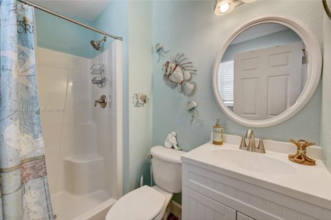 House in Key Largo, Florida 2 bedrooms, 89.19 sq.m. № 1836780 - photo 5