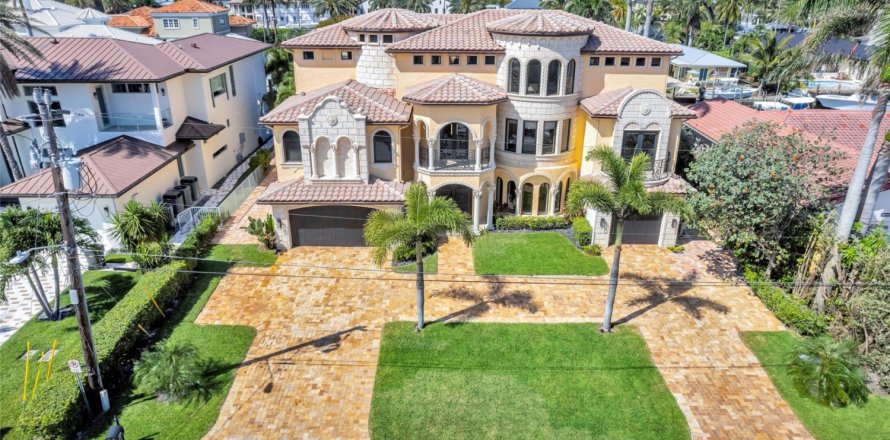 Villa ou maison à Delray Beach, Floride 6 chambres, 676.89 m2 № 1092661