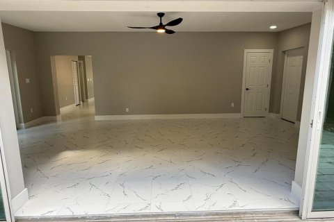 Casa en venta en Stuart, Florida, 3 dormitorios, 162.86 m2 № 2240188 - foto 19