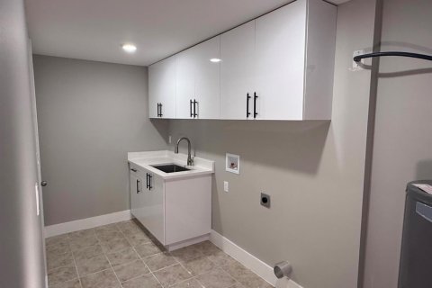 Casa en venta en Stuart, Florida, 3 dormitorios, 162.86 m2 № 2240188 - foto 17