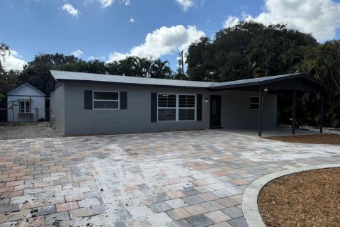 Casa en venta en Stuart, Florida, 3 dormitorios, 162.86 m2 № 2240188 - foto 4