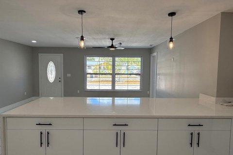 Casa en venta en Stuart, Florida, 3 dormitorios, 162.86 m2 № 2240188 - foto 14