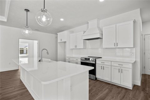 House in Gainesville, Florida 4 bedrooms, 167.22 sq.m. № 2120666 - photo 11