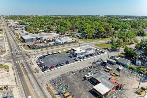 Propiedad comercial en Bradenton, Florida 191.38 m2 № 2166584