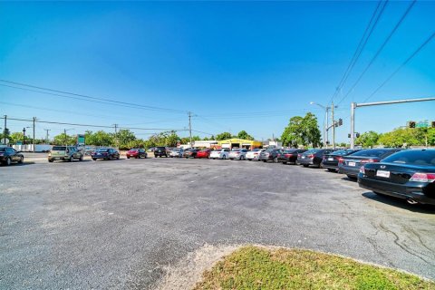 Propiedad comercial en venta en Bradenton, Florida, 191.38 m2 № 2166584 - foto 29