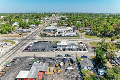 Propiedad comercial en venta en Bradenton, Florida, 191.38 m2 № 2166584 - foto 2