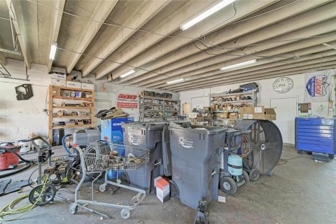 Propiedad comercial en venta en Bradenton, Florida, 191.38 m2 № 2166584 - foto 25