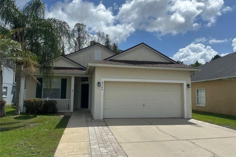 House in Orlando, Florida 3 bedrooms, 108.14 sq.m. № 2100194