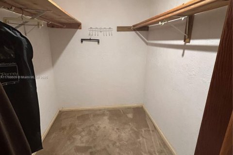 Casa en venta en Hollywood, Florida, 2 dormitorios, 156.82 m2 № 1934891 - foto 11