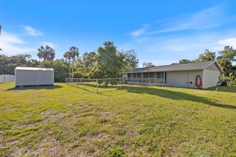 House in Port Charlotte, Florida 2 bedrooms, 86.49 sq.m. № 2098186 - photo 28