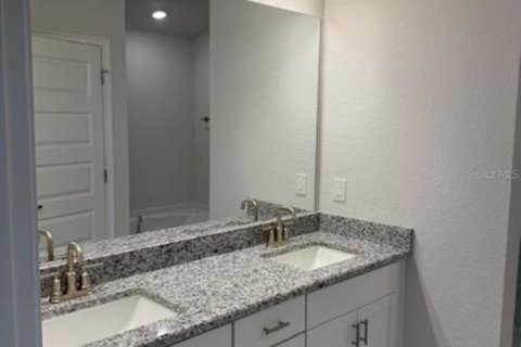 House in Ocala, Florida 4 bedrooms, 154.12 sq.m. № 1565981 - photo 6