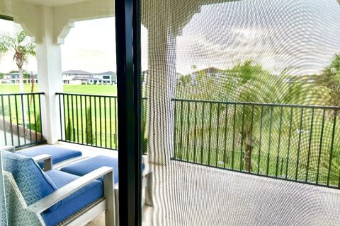 Casa en venta en Four Corners, Florida, 4 dormitorios, 234.76 m2 № 1661736 - foto 3