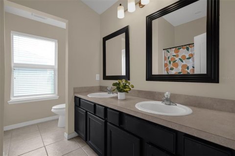Condominio en venta en Kissimmee, Florida, 3 dormitorios, 159.42 m2 № 2215929 - foto 17
