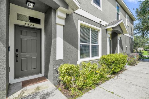 Condominio en Kissimmee, Florida, 3 dormitorios № 2215929