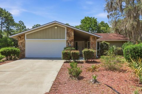Villa ou maison à vendre à Homosassa, Floride: 3 chambres, 147.44 m2 № 2150188 - photo 4