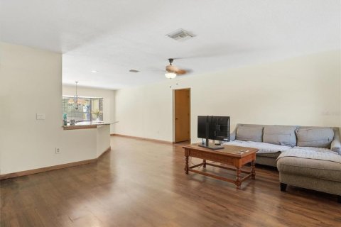 Villa ou maison à vendre à Homosassa, Floride: 3 chambres, 147.44 m2 № 2150188 - photo 8