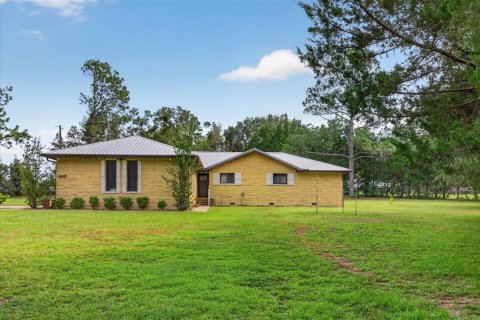 House in Alachua, Florida 3 bedrooms, 152.73 sq.m. № 2396887