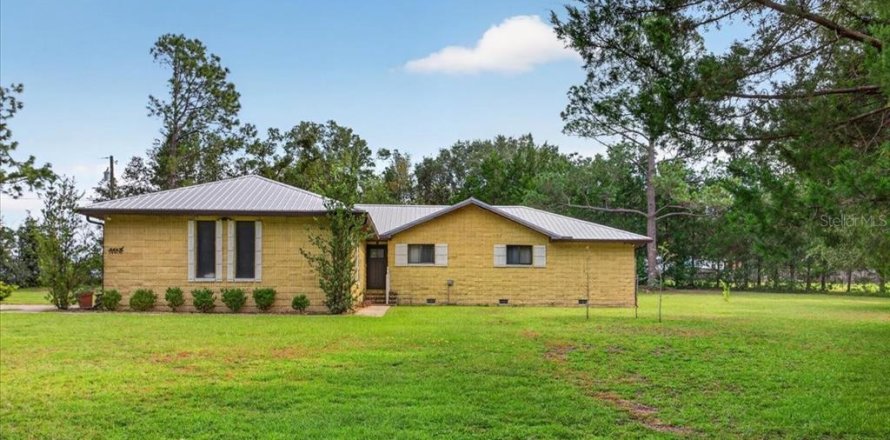 House in Alachua, Florida 3 bedrooms, 152.73 sq.m. № 2396887